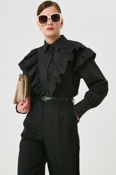 Блуза чёрная с воланами Priz